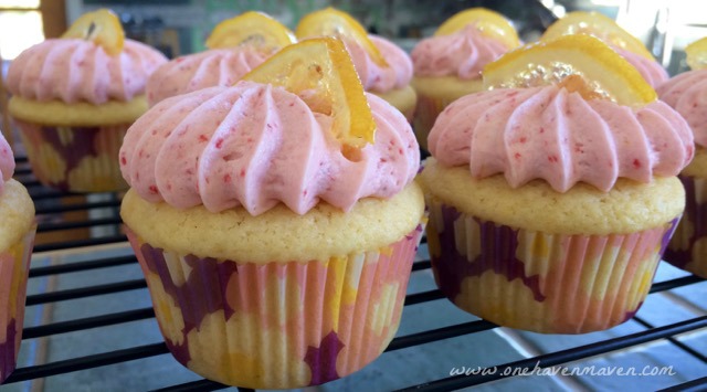 strawberry-lemonade-cupcakes
